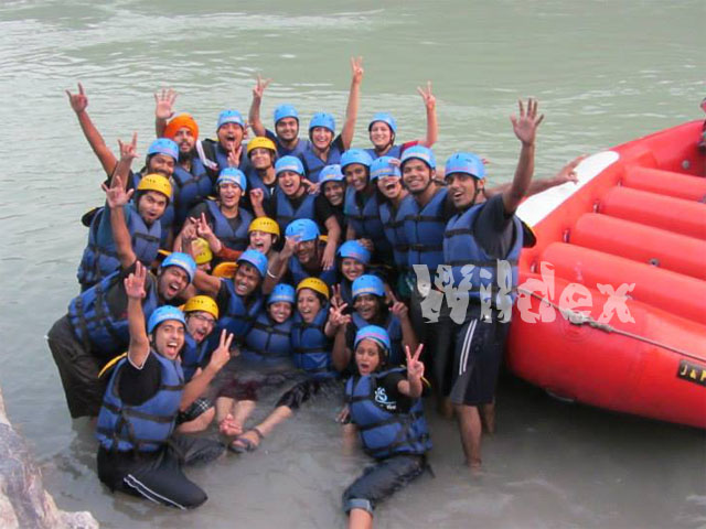 river rafting on the ganges